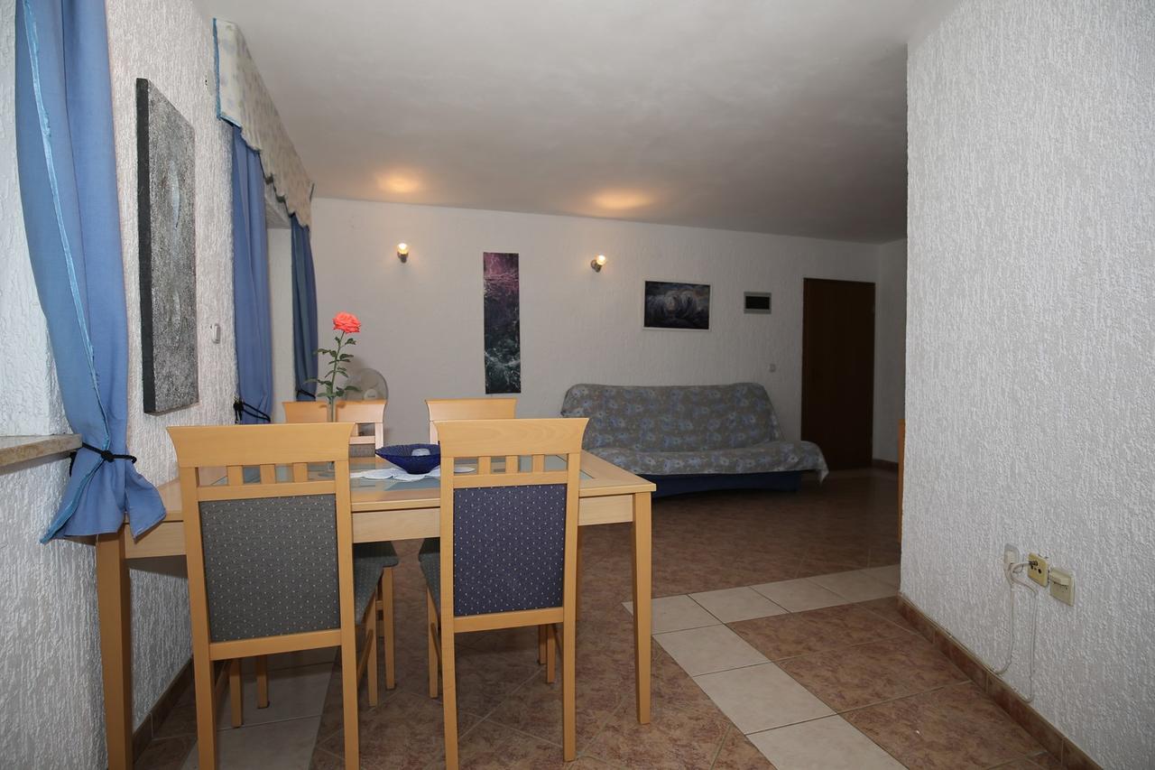 Apartments Coki Funtana Zewnętrze zdjęcie