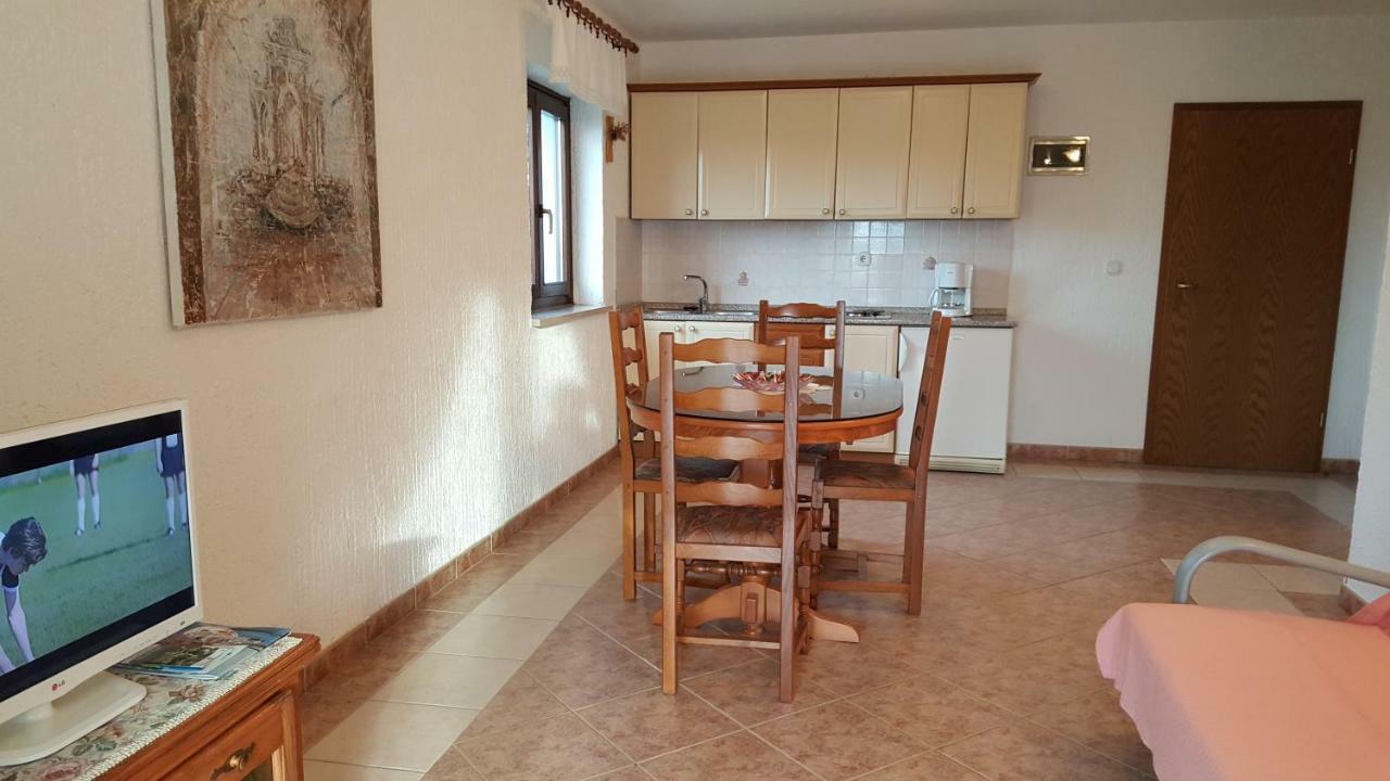 Apartments Coki Funtana Zewnętrze zdjęcie